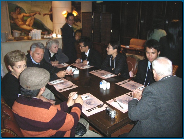 602x451 pixels (113K)